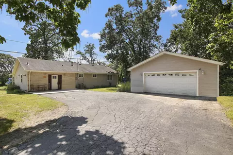 7546 Shorewood, Salem, WI 53168