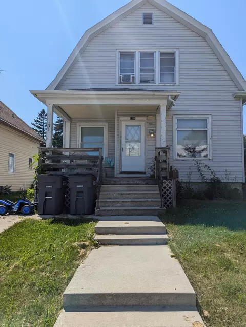 1228 N 17th, Sheboygan, WI 53081