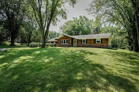 s28w29345 Michelle, Genesee, WI 53188