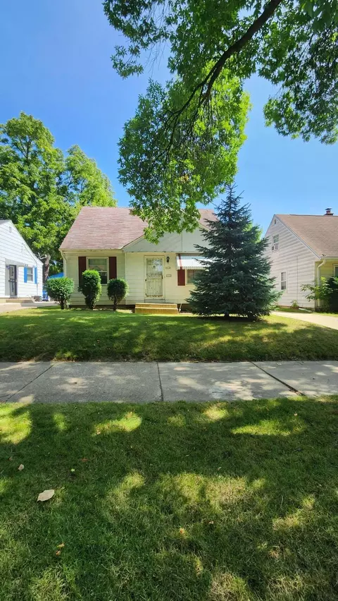 5516 N 56th, Milwaukee, WI 53218