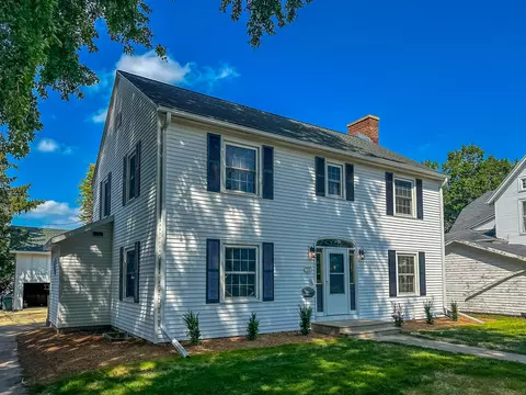 418 E Brown, Waupun, WI 53963