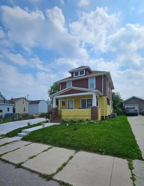 1513 Martin, Sheboygan, WI 53083
