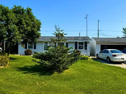 9520 Riverview, Caledonia, WI 53108