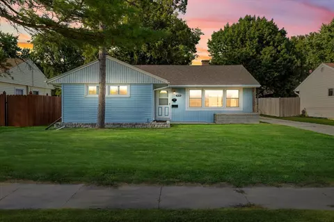 1416 Beverly, West Bend, WI 53090