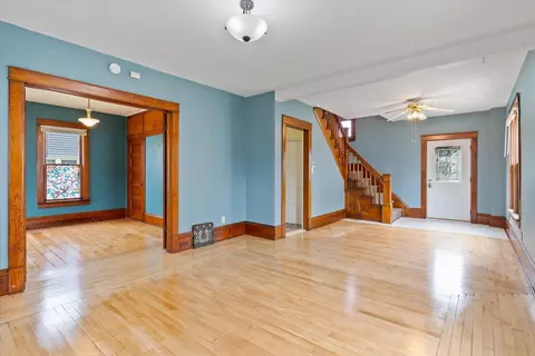 713 N University, Beaver Dam, WI 53916