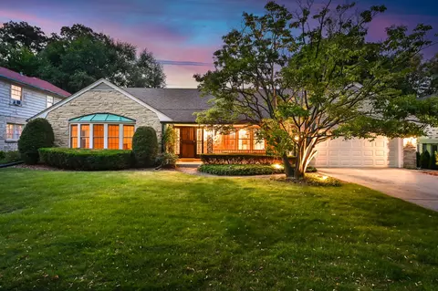 6400 W Washington, Wauwatosa, WI 53213