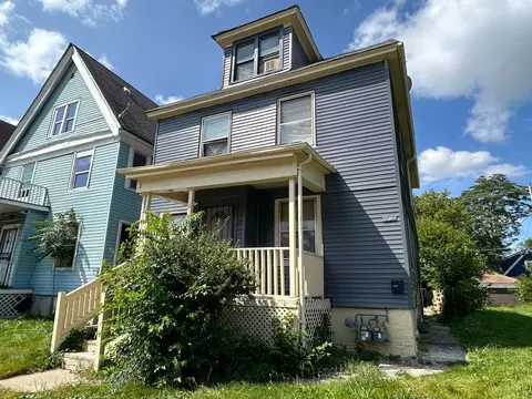 2631 N 35th #2631A, Milwaukee, WI 53210