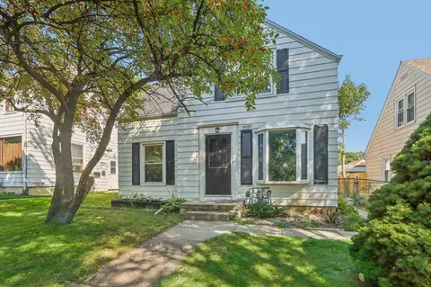 3750 S 14th, Milwaukee, WI 53221