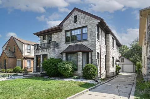 2654 N 62nd #2656, Wauwatosa, WI 53213