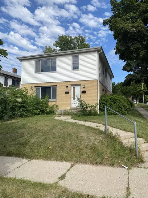 4200 N 68th #4202, Milwaukee, WI 53216