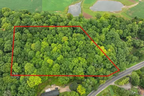 w7516 County Road S, Scott, WI 53001