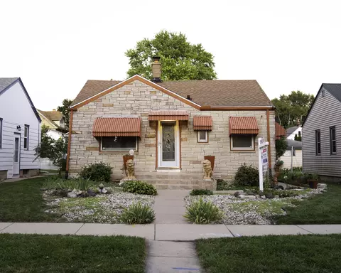 3738 S 15th, Milwaukee, WI 53221