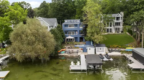3793 Thoma Park, West Bend, WI 53095