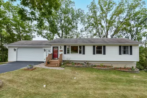 w6703 North Lakeshore Drive, Sugar Creek, WI 53121