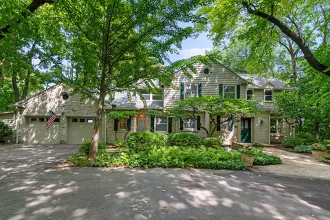 4620 N N Lk, Whitefish Bay, WI 53211