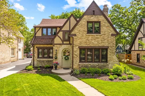 1918 Forest, Wauwatosa, WI 53213