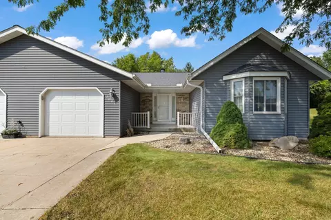 2008 Hilltop Apt D-19 2 #D-19, 2, West Bend, WI 53095