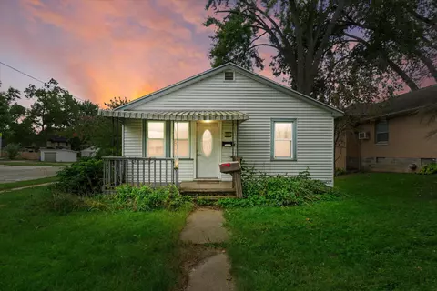 400 S Perkins, Burlington, WI 53105