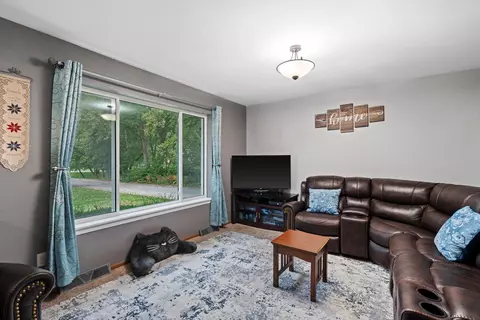 w163n11545 Windsor, Germantown, WI 53022