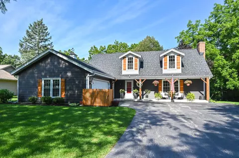 7837 S Ridgewood, Franklin, WI 53132