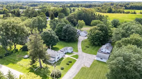 2647 Mayfield, Polk, WI 53076