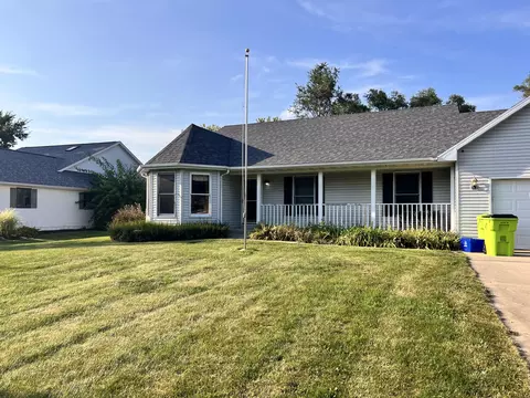 534 Valencia, Delavan, WI 53115