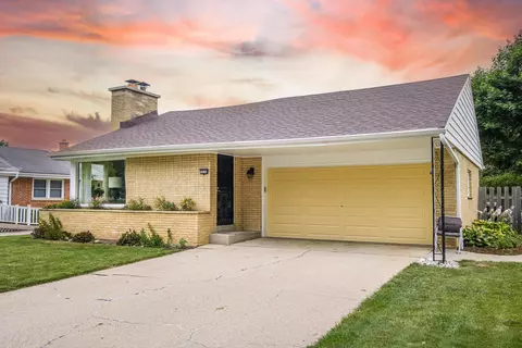 10106 W Fiebrantz, Milwaukee, WI 53222
