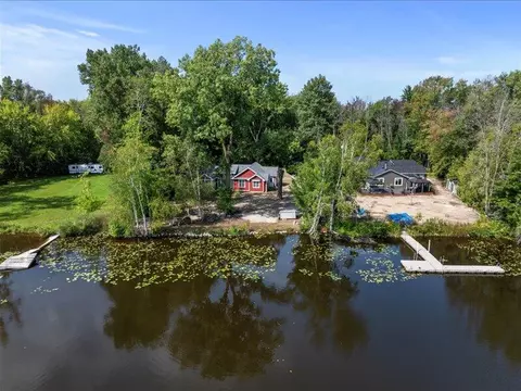 11619 Sy Lk, Schleswig, WI 53042