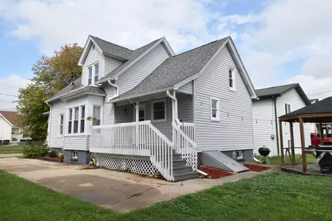 6607 17th, Kenosha, WI 53143