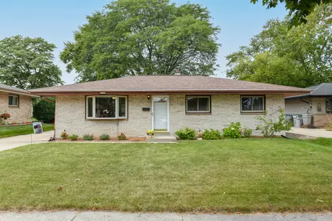 5549 S 15th, Milwaukee, WI 53221