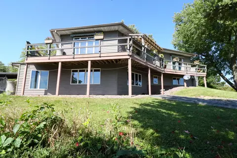 w5469 County Road S, Onalaska, WI 54650