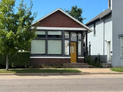 403 Mankato, Winona, MN 55987