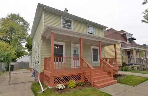 1806 Grand, Racine, WI 53403