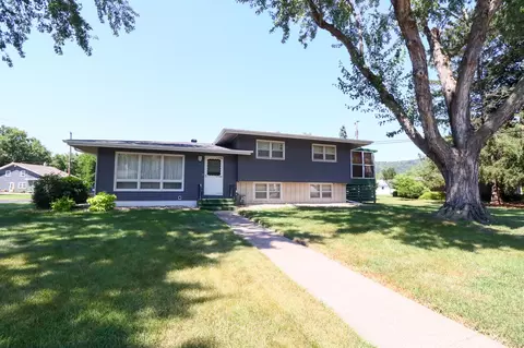 2809 Blackhawk, La Crosse, WI 54601
