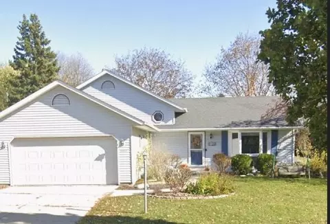 3122 Rolling Rdg, Waukesha, WI 53188