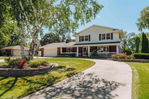 n21w22153 Glenwood, Waukesha, WI 53186