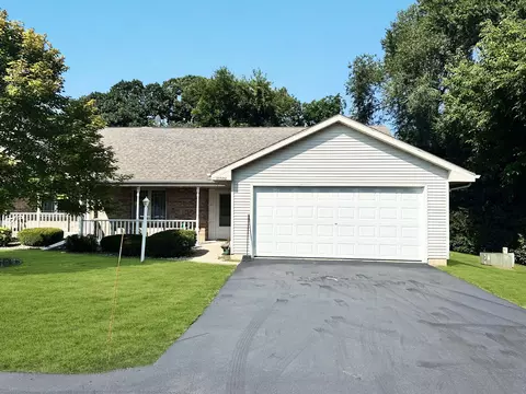 2550 Havenwood #G, Oshkosh, WI 54904