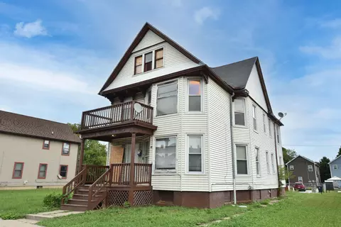 2126 N 27th #2128, Milwaukee, WI 53208