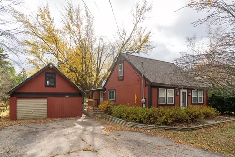 w3895 Woodland Drive, Geneva, WI 53147