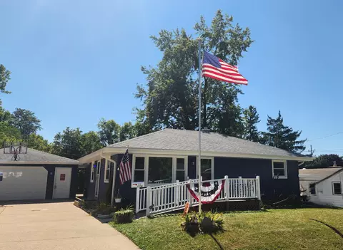 1113 Oscar, Waukesha, WI 53186