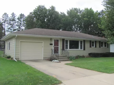 325 E Kohler, Sun Prairie, WI 53590