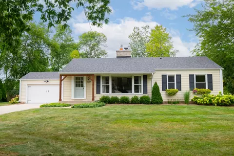 7627 N Boyd, Fox Point, WI 53217