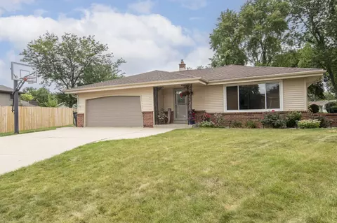 1118 Church Way, Mukwonago, WI 53149