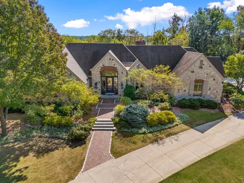 1270 St Augustine, Hubertus, WI 53033