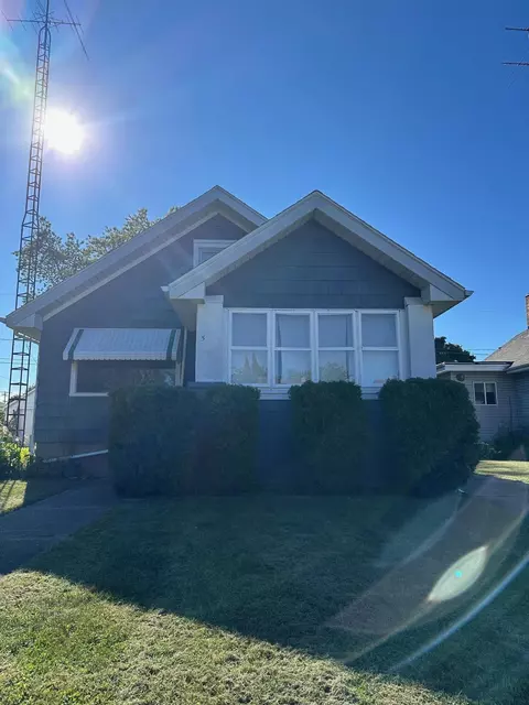 5222 35th, Kenosha, WI 53144