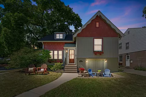 5101 N Shoreland, Whitefish Bay, WI 53217
