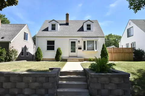 3628 N 100th, Milwaukee, WI 53222