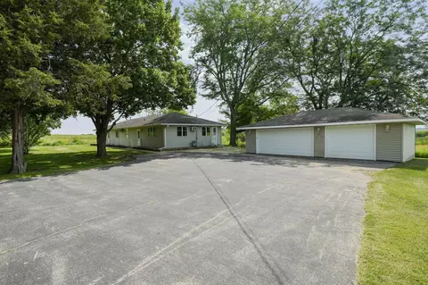 34819 47th, Wheatland, WI 53105