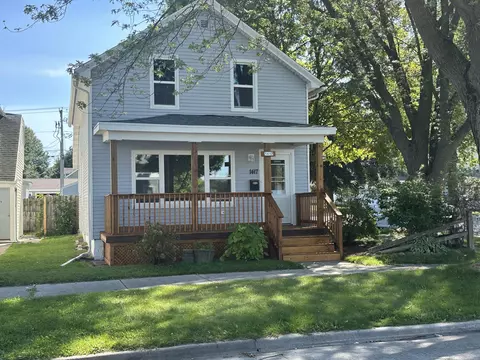 1417 Wisconsin, Sheboygan, WI 53081