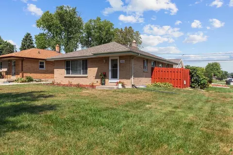 700 Clark, South Milwaukee, WI 53172